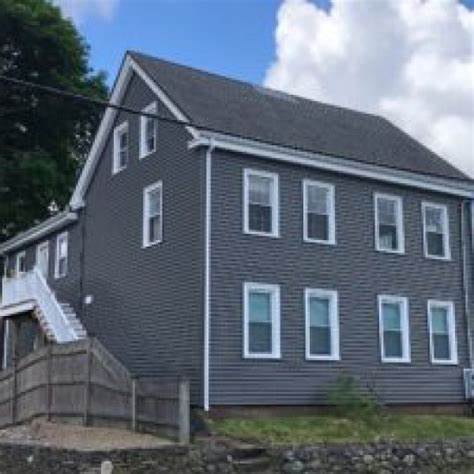 Roofing and Siding in Stoneham, MA | EM Snow