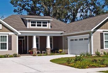 Cost to Install Vinyl Siding | Calculate Your Estimated Project Cost ...